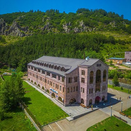 Armenia Hotel Джермук Экстерьер фото