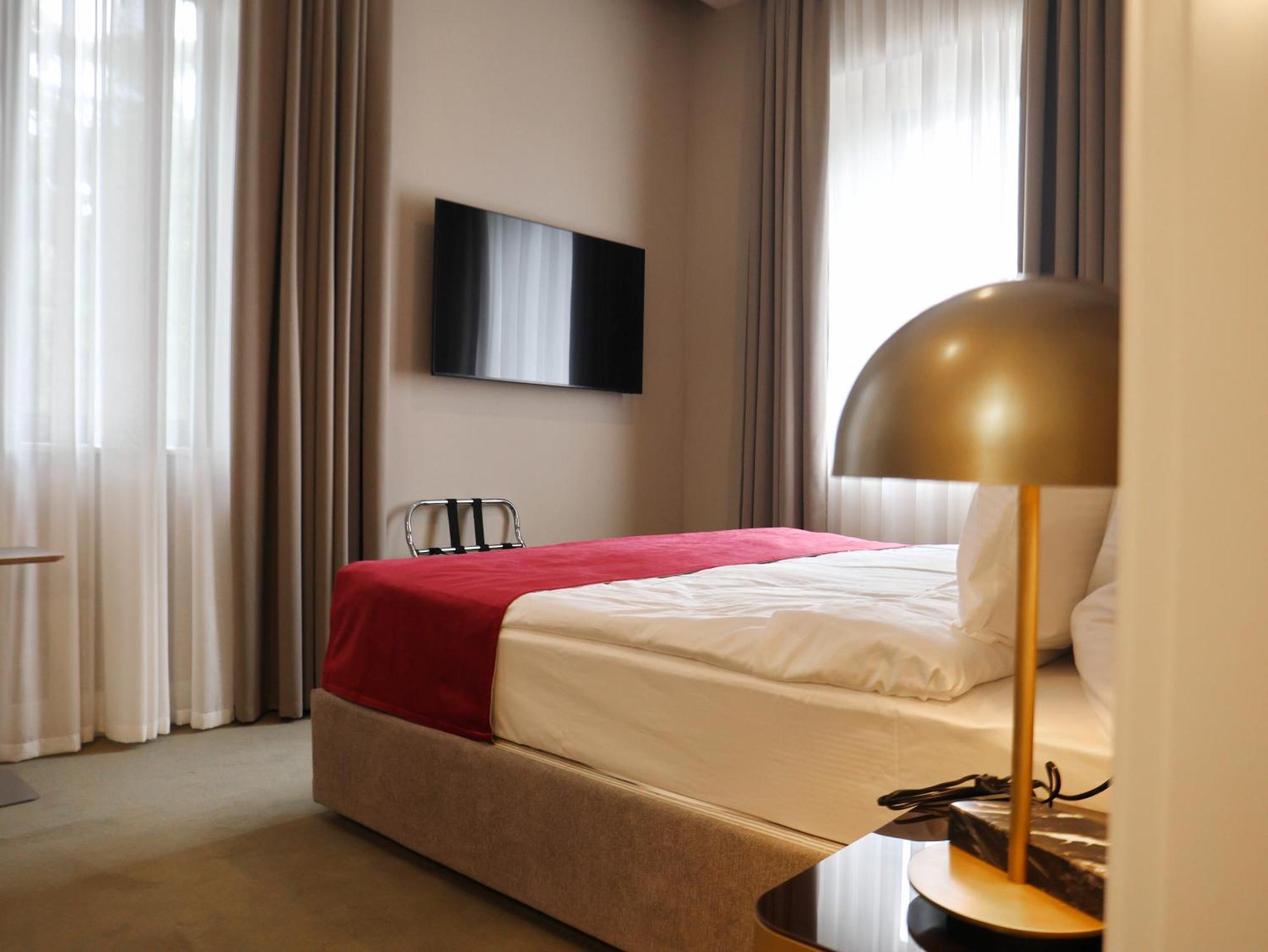 Armenia Hotel Джермук Экстерьер фото